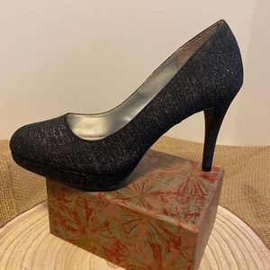 Black Sparkle Heels size 8